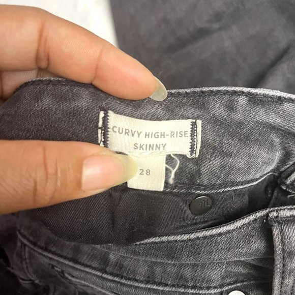 3 For $15‼️ BUNDLE & SAVE Madewell Denim Curvy High-rise Skinny Size 28 - Picture 13 of 15